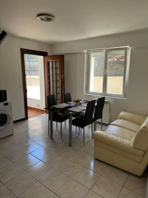 Maison Avec Jardin Bron Centre Proche Eurexpo