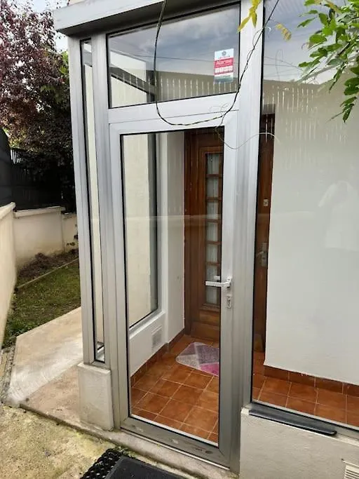 Maison Avec Jardin Bron Centre Proche Eurexpo 0*,
